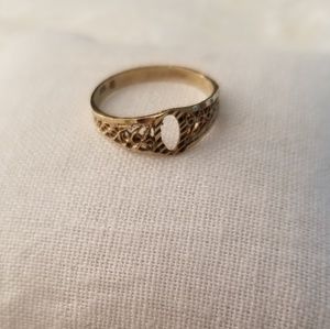 10k Gold Ring